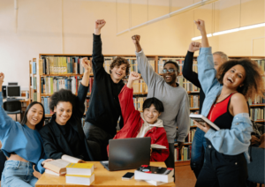 Étudiant prêt pour leur rentrée décalée